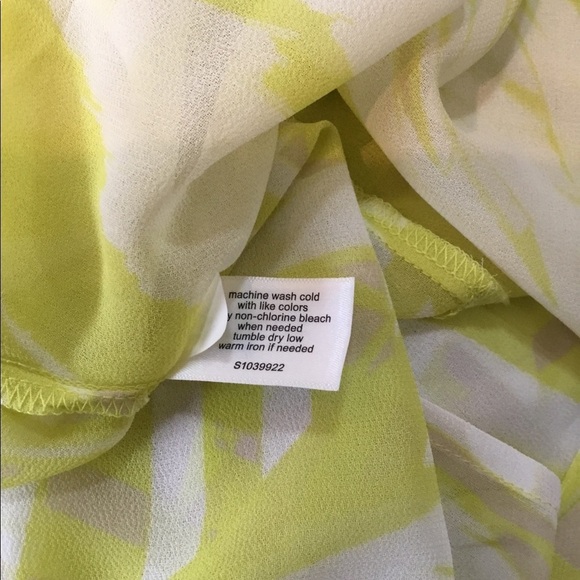 Lane Bryant semi sheer sleeveless hidden button down blouse Woman’s 26 - Picture 4 of 14